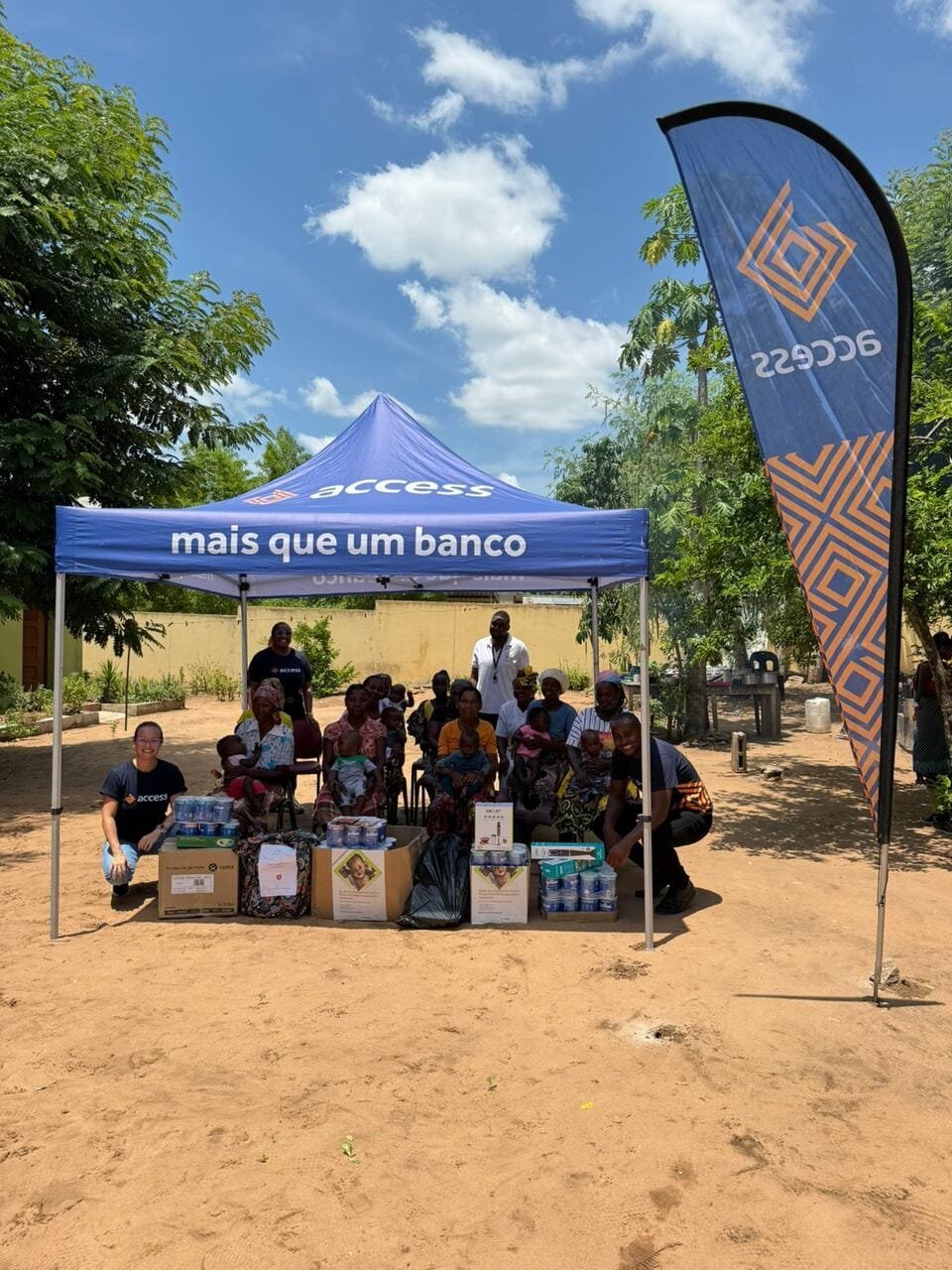 Access Bank Promove Acção Social Com Centro de Reabilitação Nutricional • Diário Económico