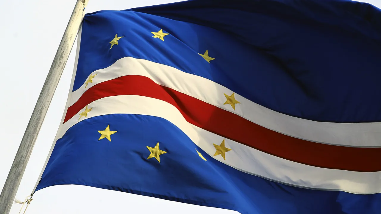 Cabo Verde constitui equipa para acompanhar políticas migratórias dos EUA