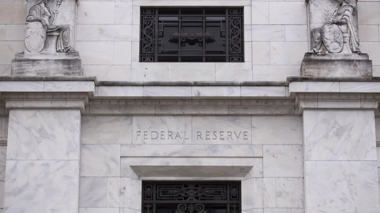 Fed deixa juros inalterados na primeira reunião do ano