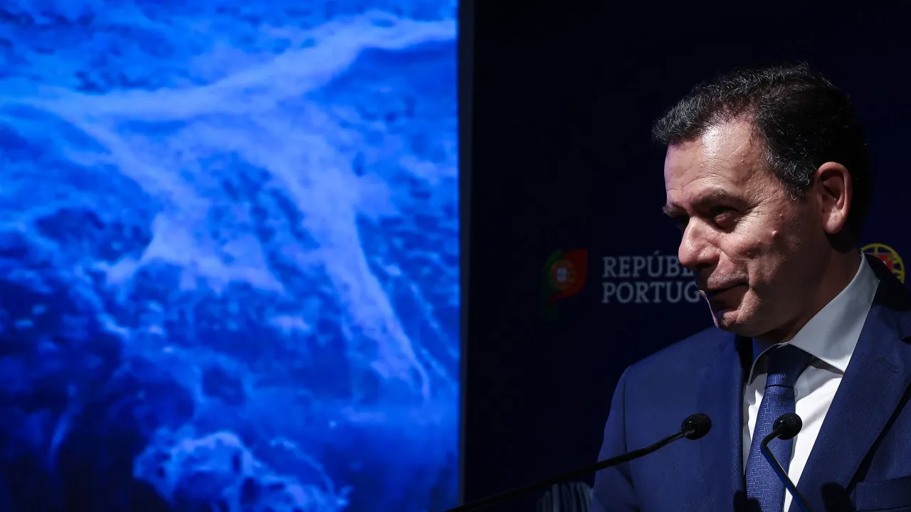 Gasto de 5% do PIB na defesa sugerido por Trump? "Não é exequível"