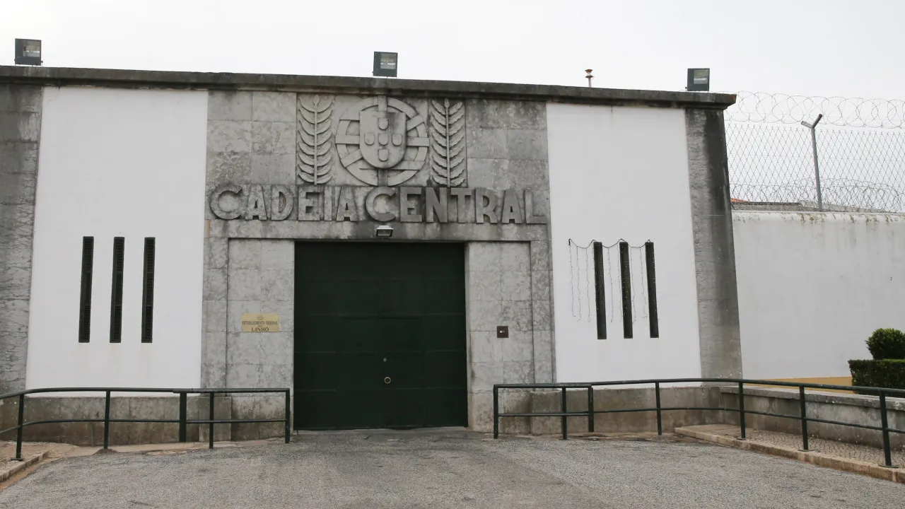 Greve dos guardas do Linhó por questões de segurança com adesão de 100%