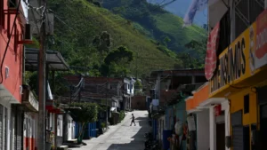 Mais de 47 mil deslocados pela violência do nordeste da Colômbia