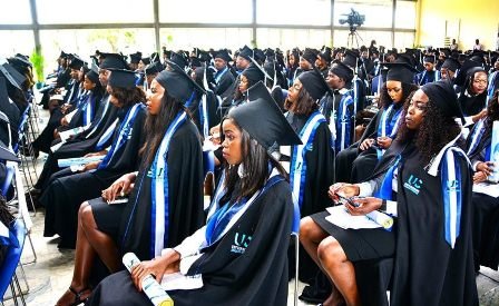 País: Estudantes universitários chamados à pesquisa para mudança do actual cenário sócio-económico