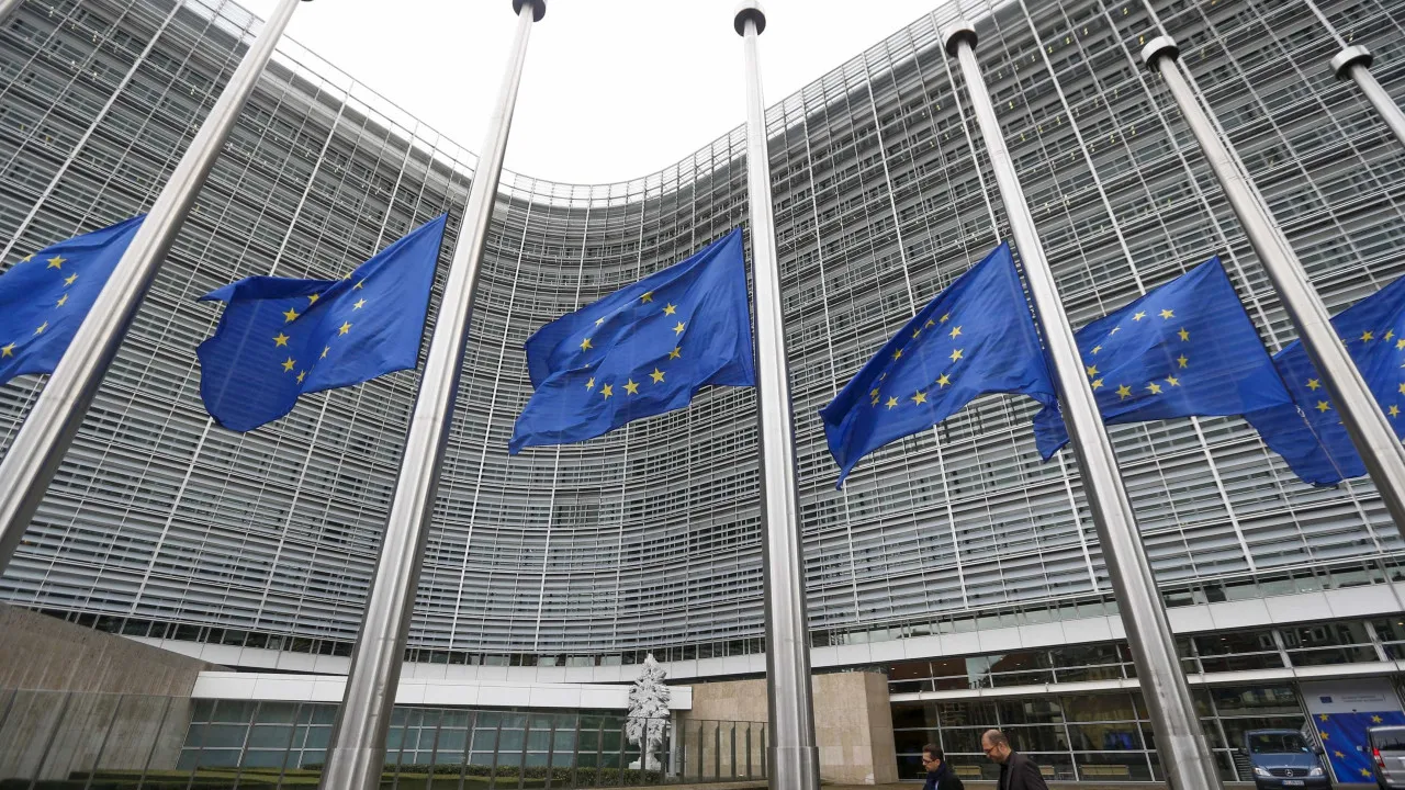 Plataformas adotam novo código de conduta da UE sobre discurso de ódio