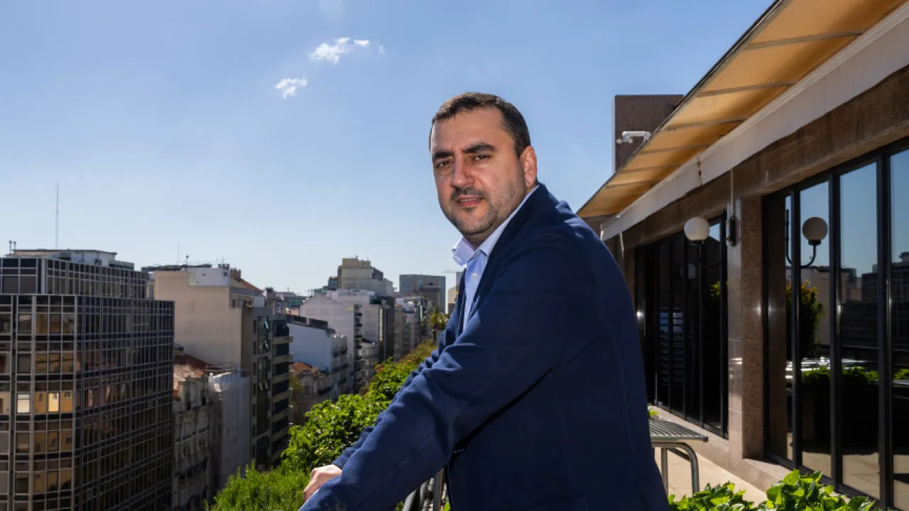 SIM "lamenta instabilidade" no SNS com reforma em curso