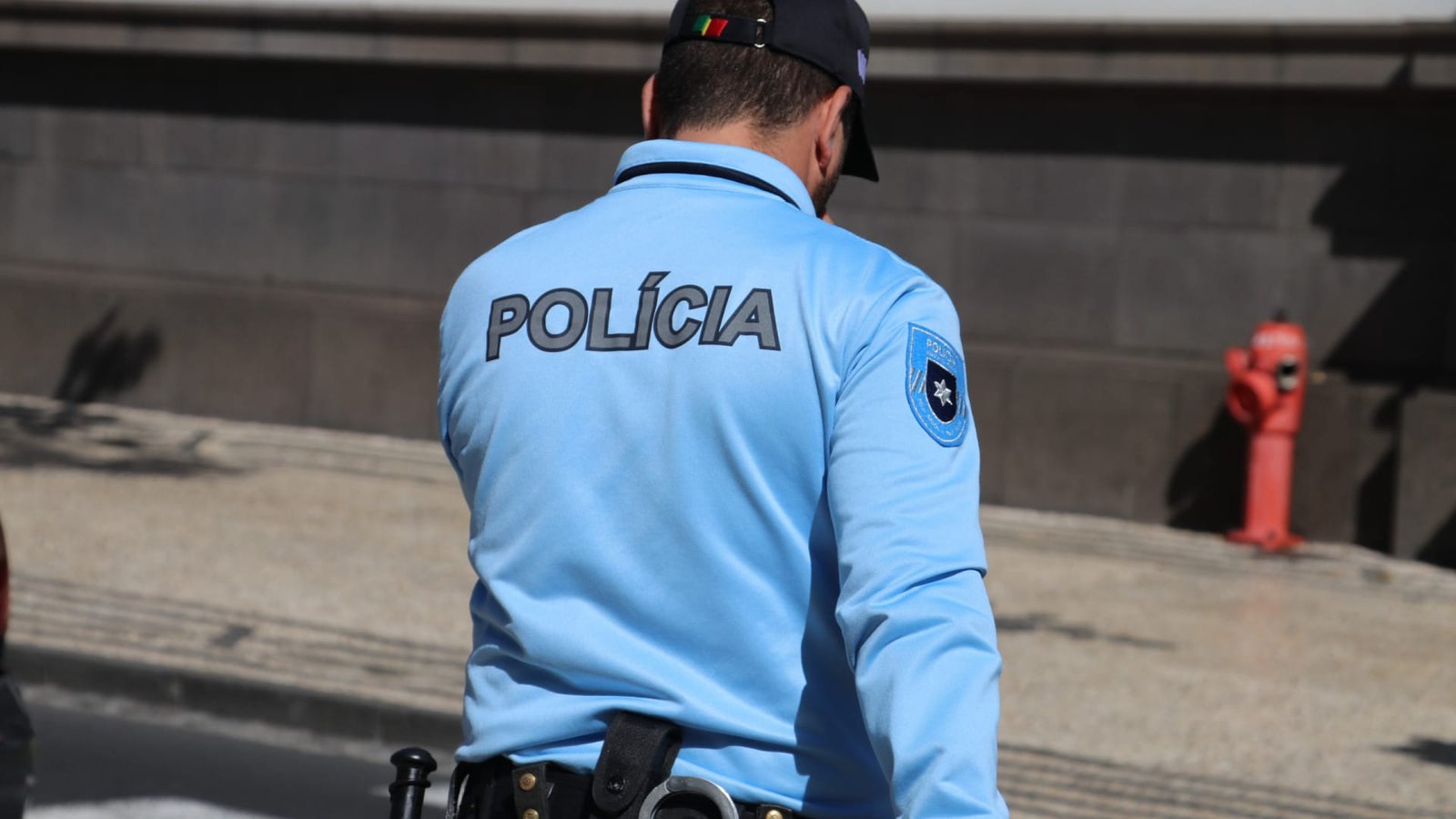 "Gratidão". PSP auxilia espanhol de férias que perdeu mochila em comboio