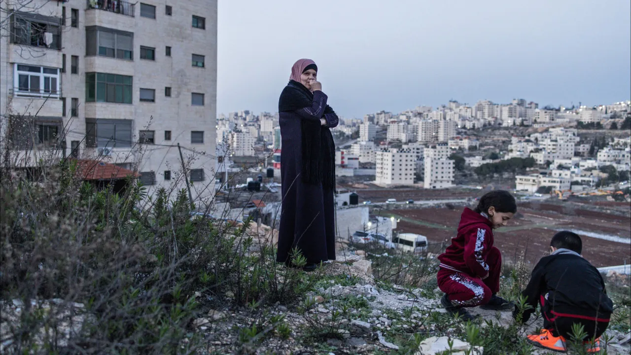 Cisjordânia. 300 palestinianos em risco de ser transferida à força
