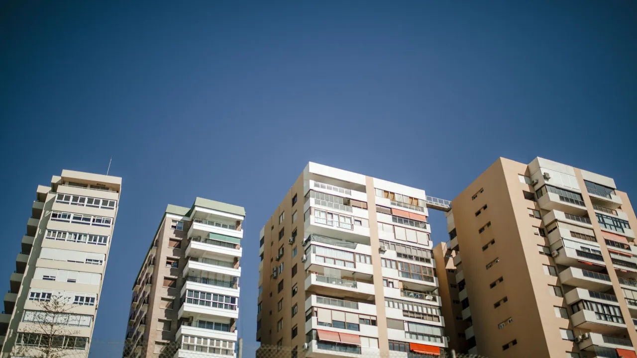 Comité das Regiões Europeu apela a investimento substancial na habitação