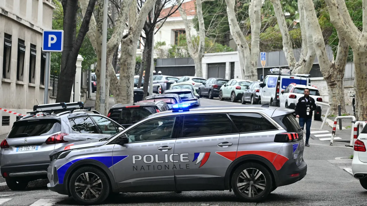 Dois detidos por explosão registada no Consulado da Rússia em Marselha