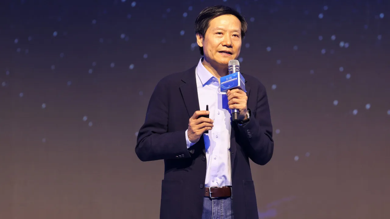 Fundador e CEO da Xiaomi é agora o homem mais rico da China