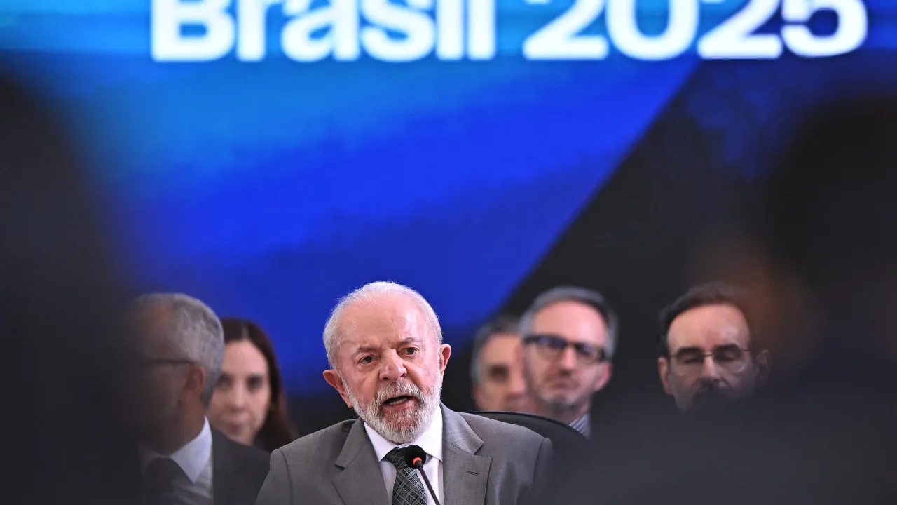 Lula da Silva critica políticas do Governo Trump em reunião dos BRICS