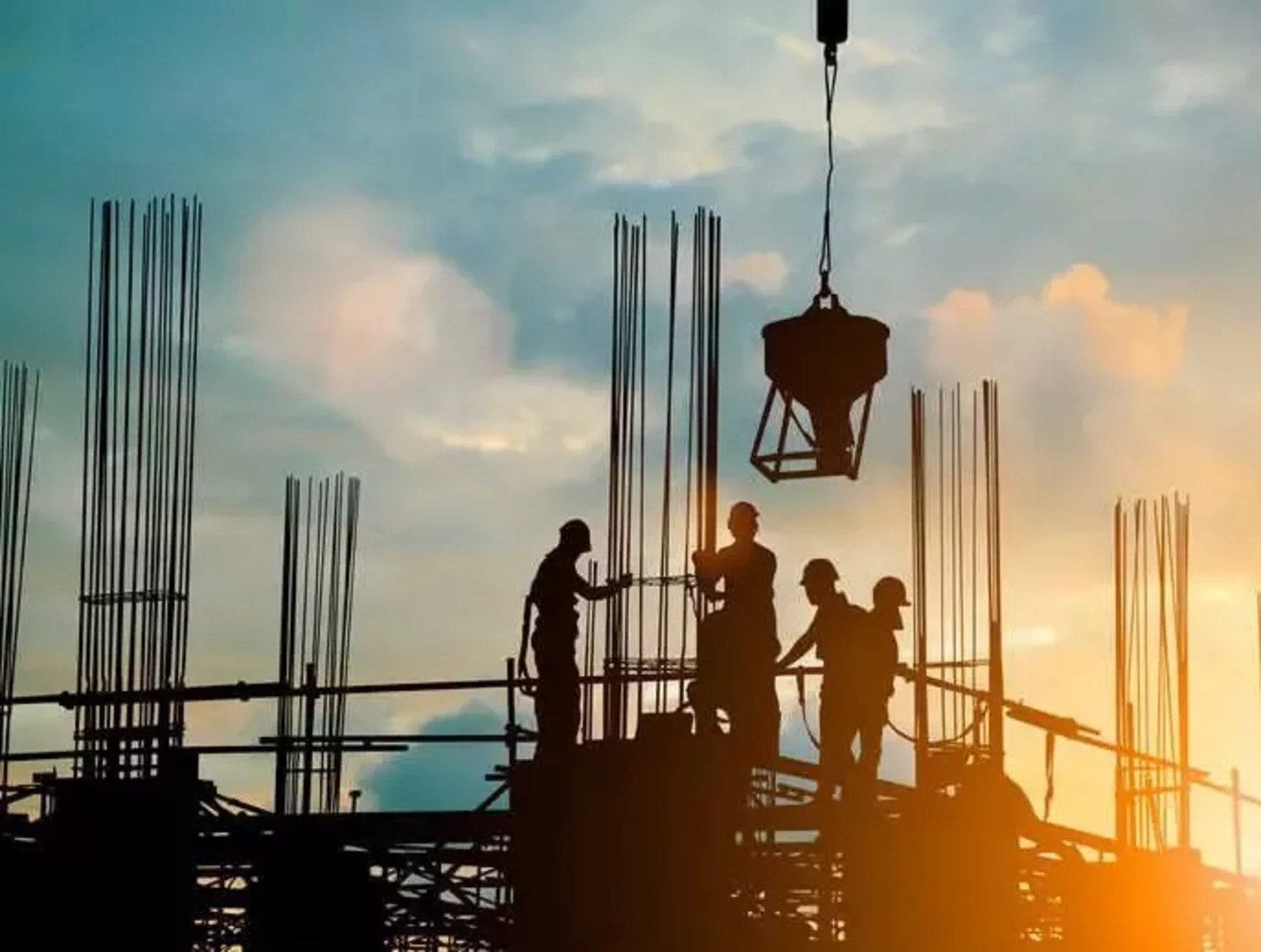 Mercado de Trabalho Pós-Eleições: Turismo, Construção e Agricultura Como Motores da Retoma