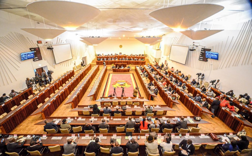 Parlamento reúne-se a partir de amanhã
