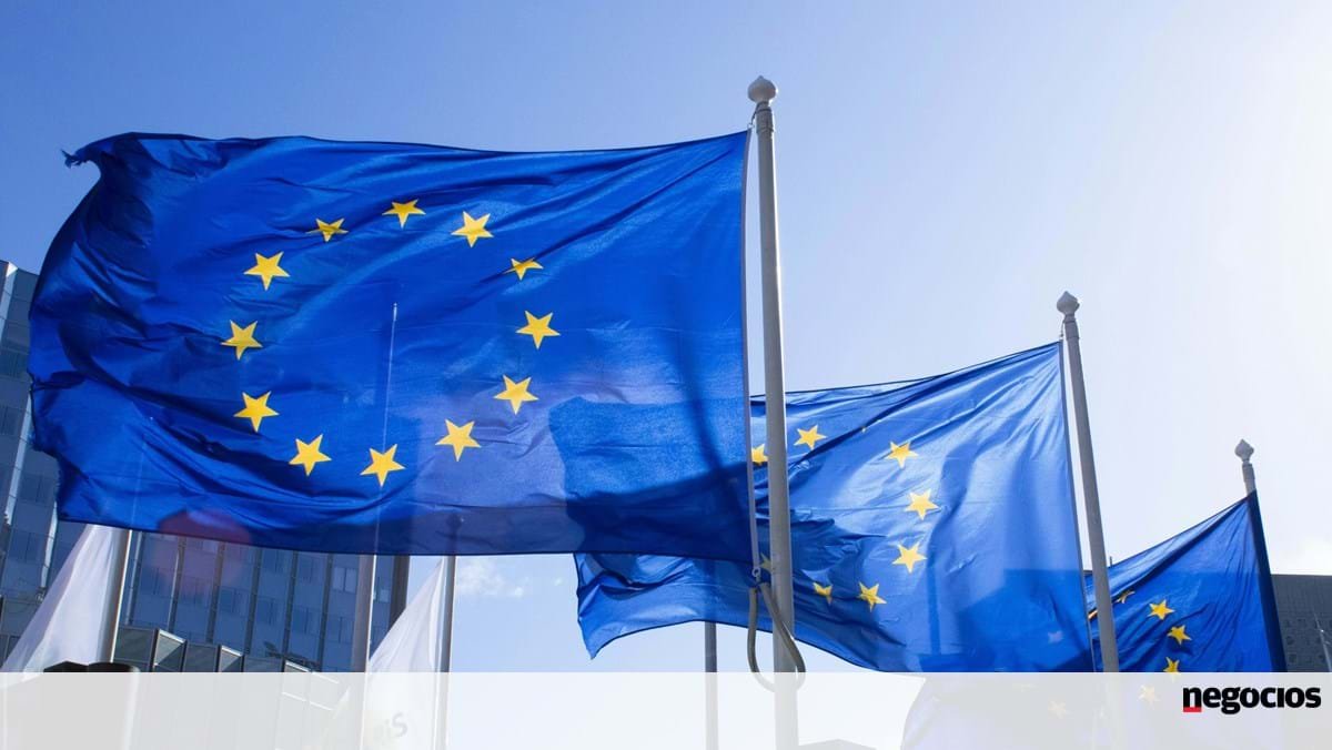 Portugal contraria UE com subida de receitas do trabalho - Impostos