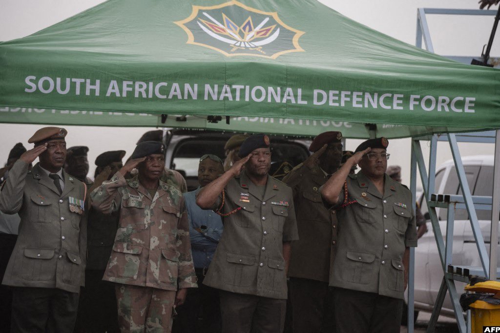 Regresso de militares sul-africanos feridos na RDC