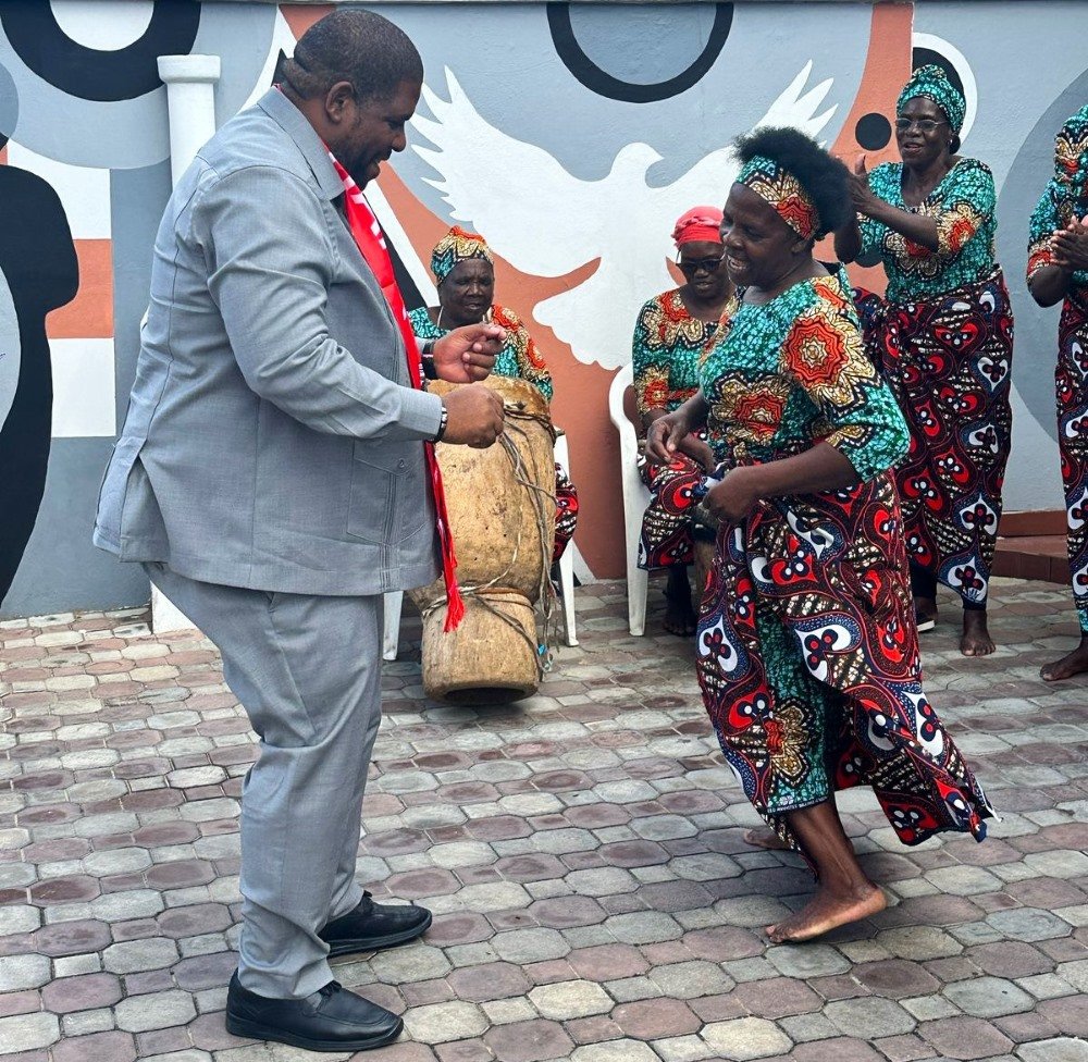 SG da Frelimo pede apoio aos combatentes