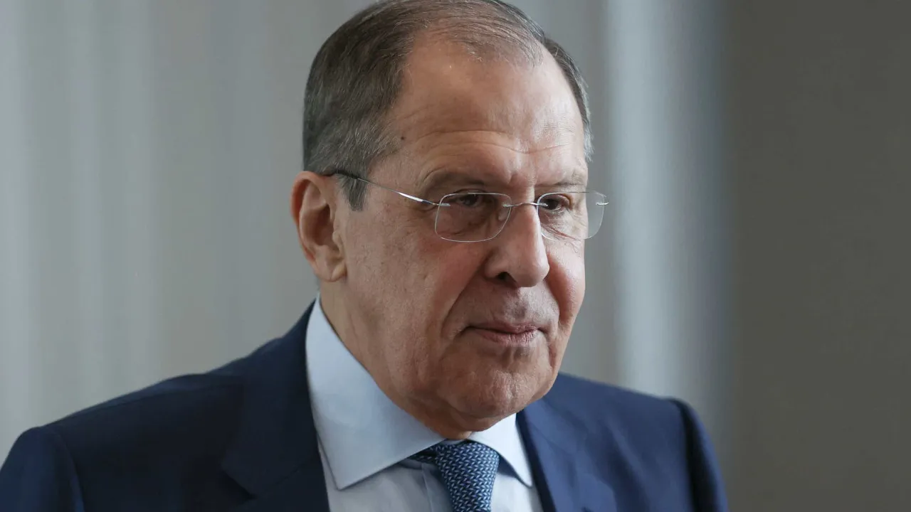 Ucrânia? Rússia não está a considerar opções para envio de força europeia
