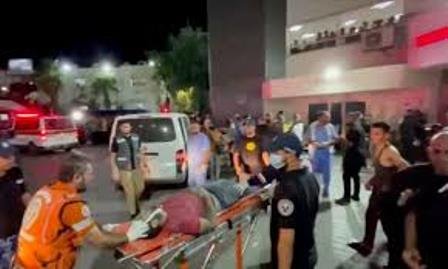 Organização acusa Israel de cometer crimes de guerra em hospitais de Gaza