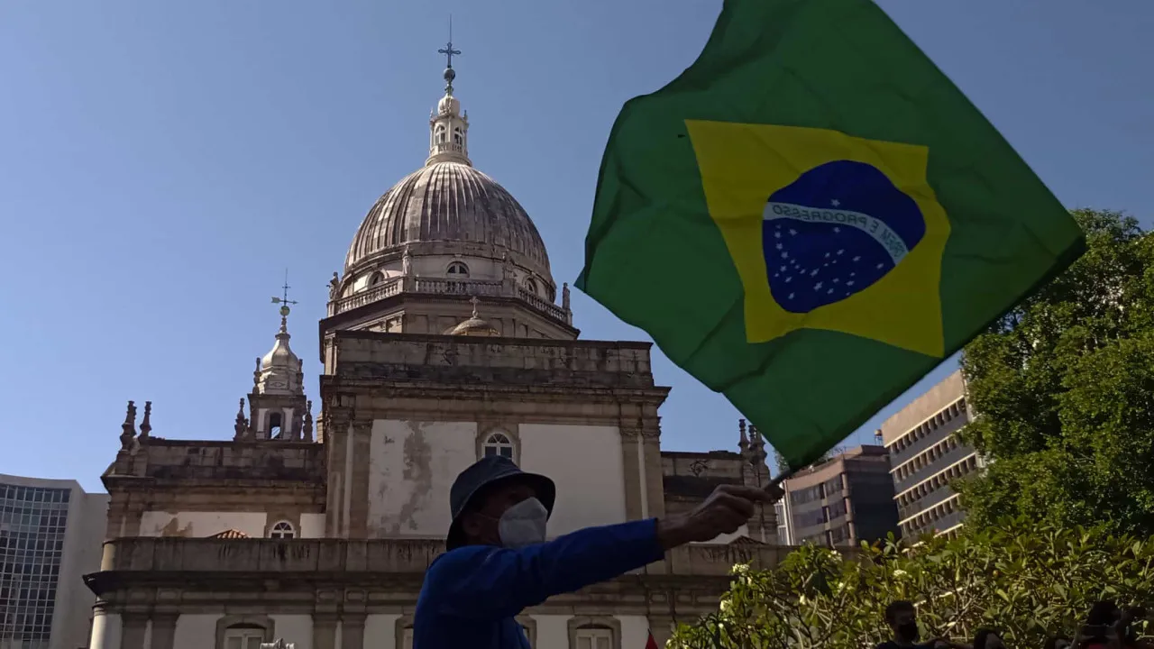Apple recebe ‘balão de oxigénio’ no Brasil