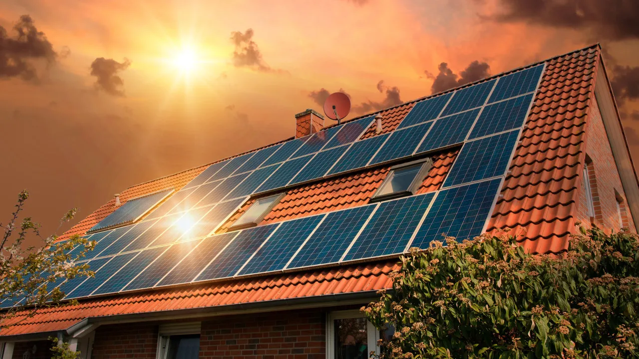 "Causará desafios". Amanhã há eclipse e produção de energia será afetada
