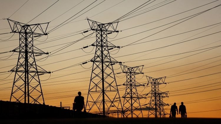 Governo Anuncia Expansão de Linhas de Transmissão de Energia • Diário Económico