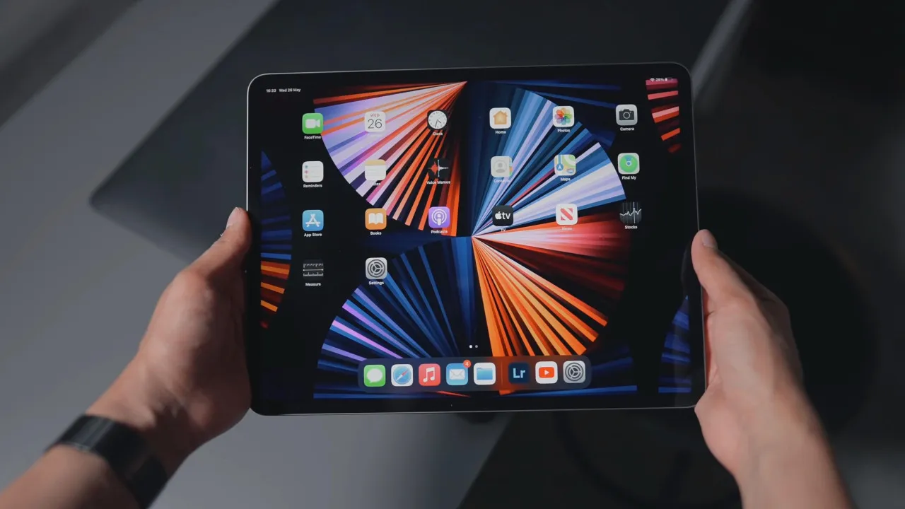 Rumor aponta para uma das novidades do primeiro iPad de ecrã dobrável