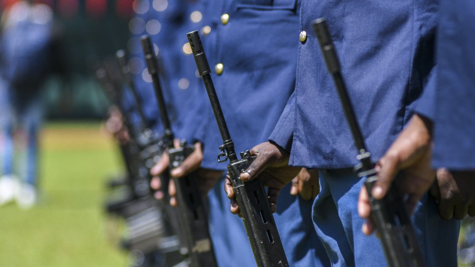 África do sul: Encontrados corpos de polícias desaparecidos