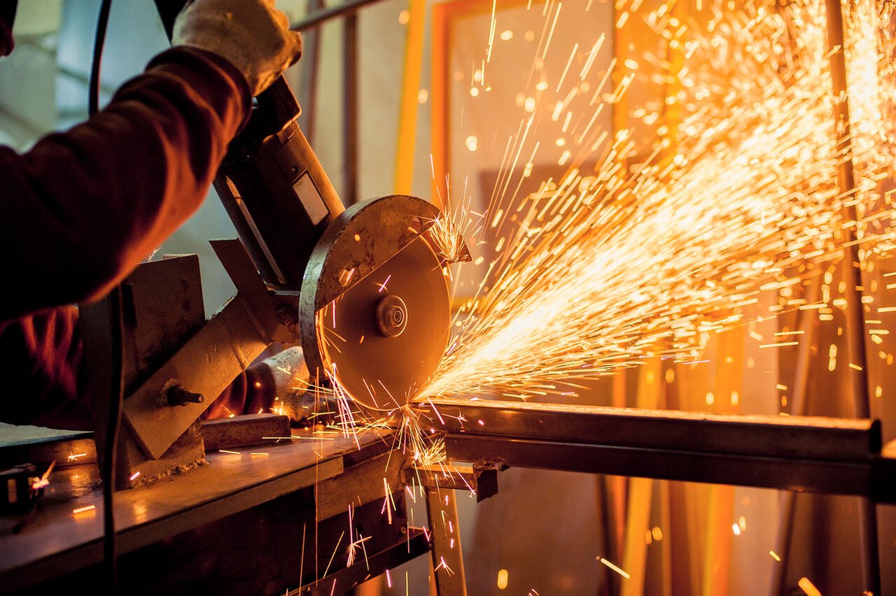 O Que Cobre o Seguro de Equipamentos e Instalações Industriais? • Diário Económico
