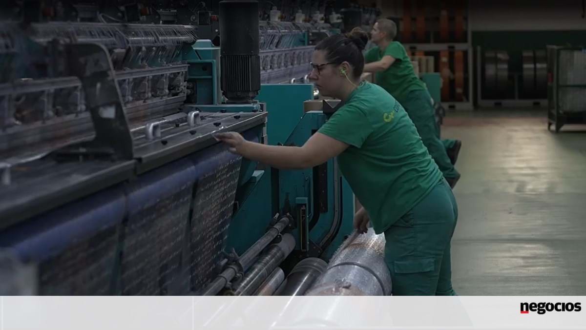Portugal mantém maior peso de baixas qualificações no emprego - Mercado de Trabalho