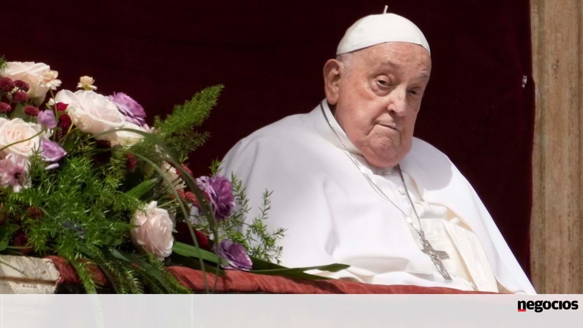 Vaticano confirma que AVC esteve na origem da morte de Francisco - Economia