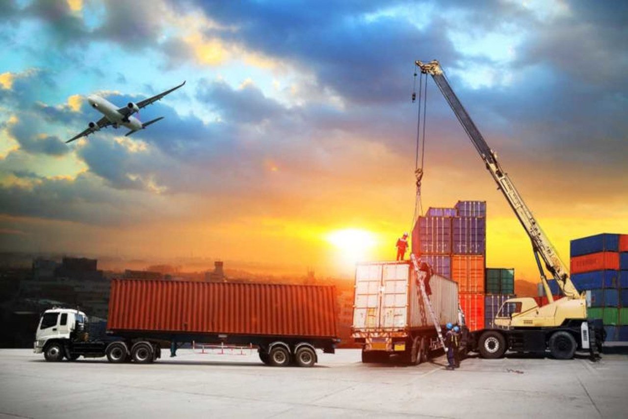 Zimbabué Negoceia Com EUA Redução de Tarifa de 18% Sobre Exportações • Diário Económico