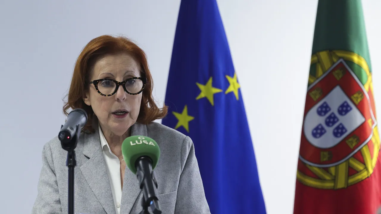 Apagão? Governo apela a França que veja "vantagens de estarmos ligados"