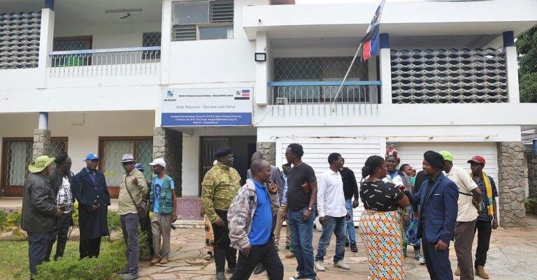 Desmobilizados da Renamo assaltam gabinete de Ossufo Momade em Maputo