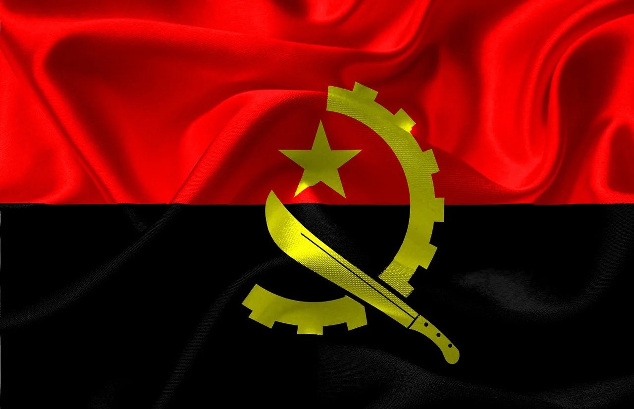 Angola Passa a Ser Accionista Soberano da Corporação Financeira Africana • Diário Económico