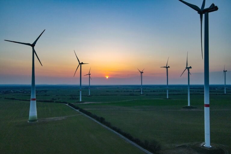 BAD Aprova Financiamento de 19,6 Milhões de Euros Para Energia Eólica Com Baterias • Diário Económico
