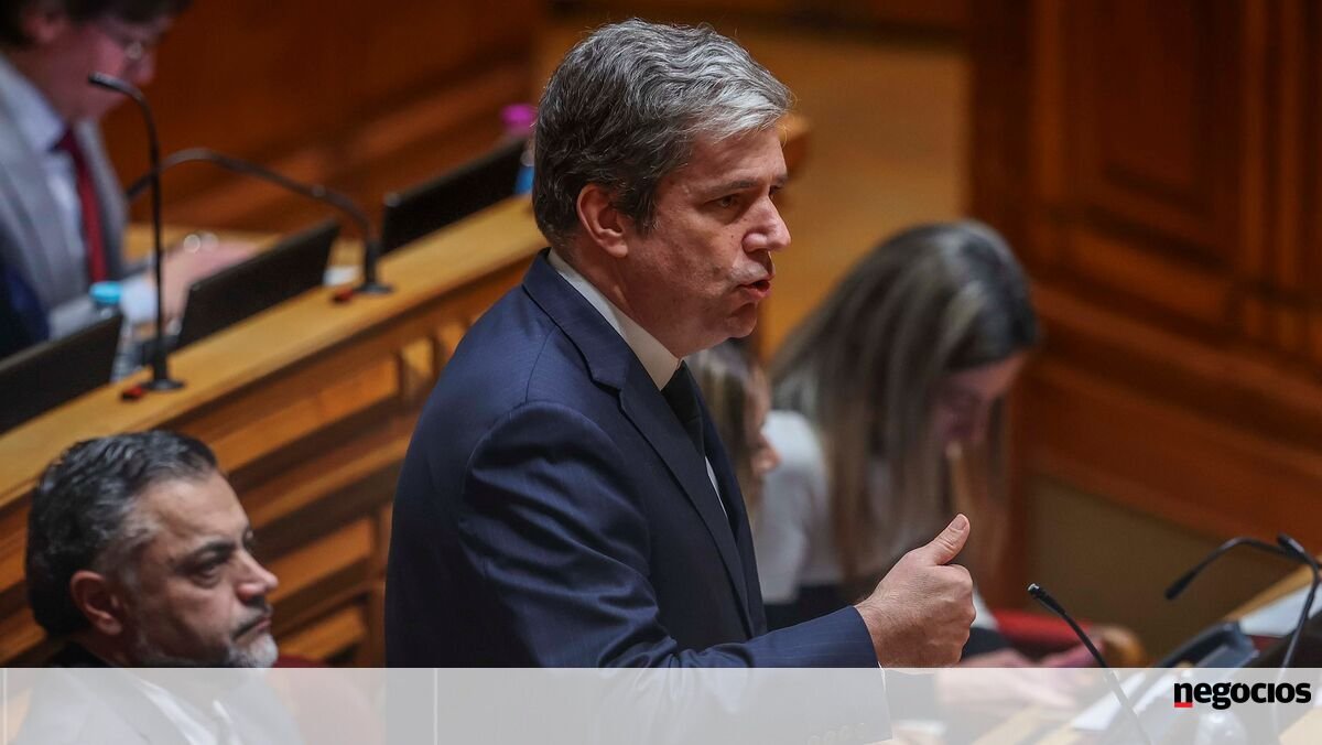 CDS destaca justiça na decisão de Marcelo de condecorar Ramalho Eanes - Economia