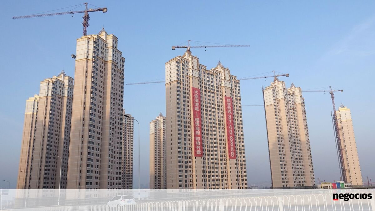 China utiliza fundo estatal de 11 biliões de yuan para atacar crise no mercado imobiliário - Mundo