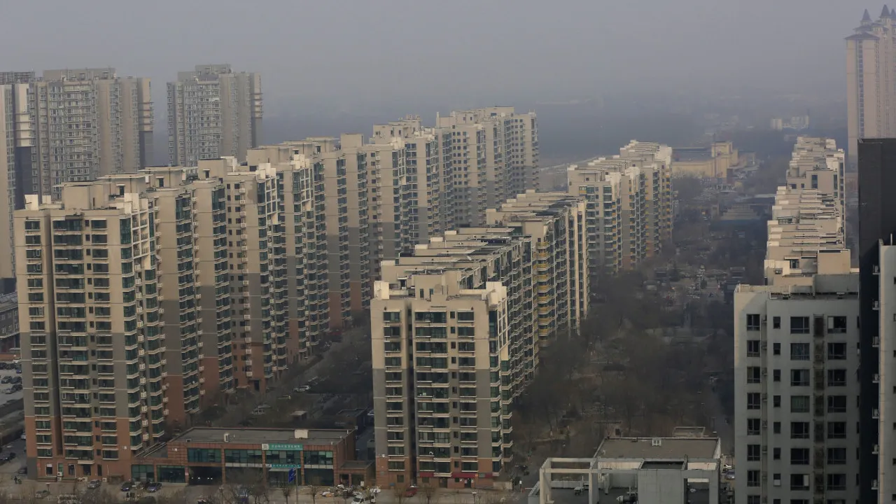 China utiliza fundo estatal para atacar crise no mercado imobiliário