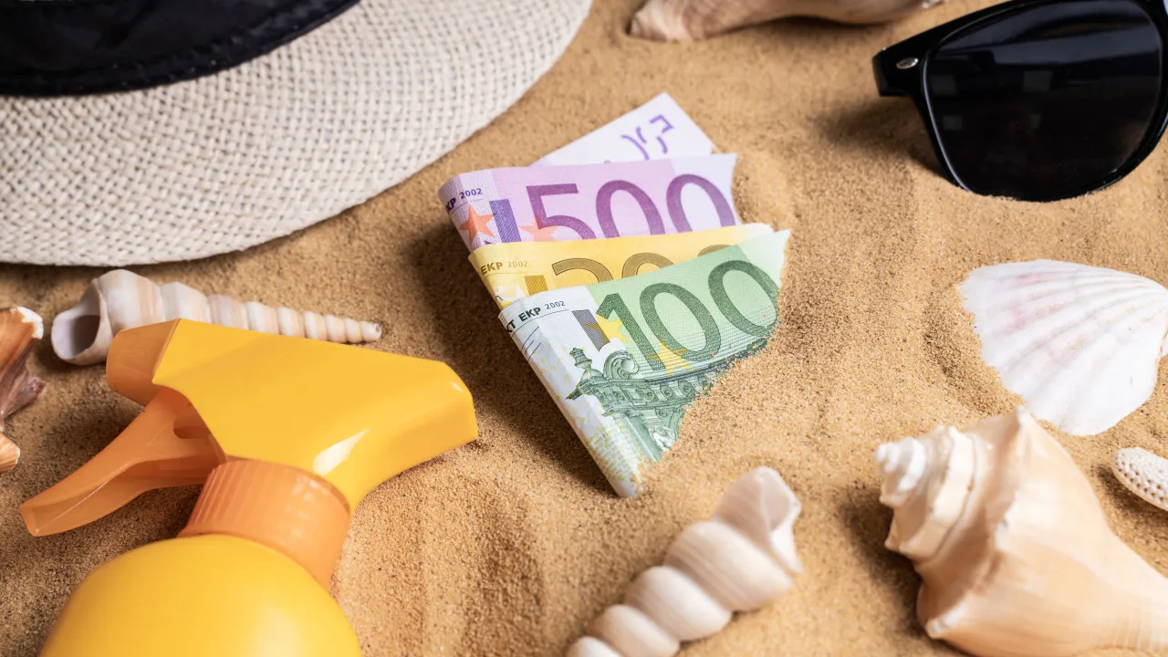Comprar férias abre "janela perigosa"? Patrões e trabalhadores divergem