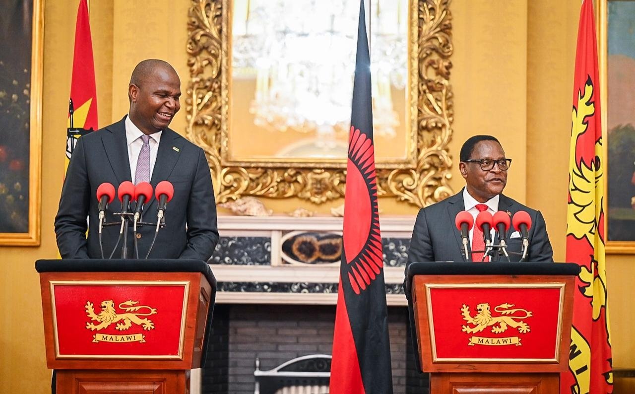 Moçambique Avança Com Projecto de Dois Portos Secos Para Facilitar Comércio Com Maláui • Diário Económico