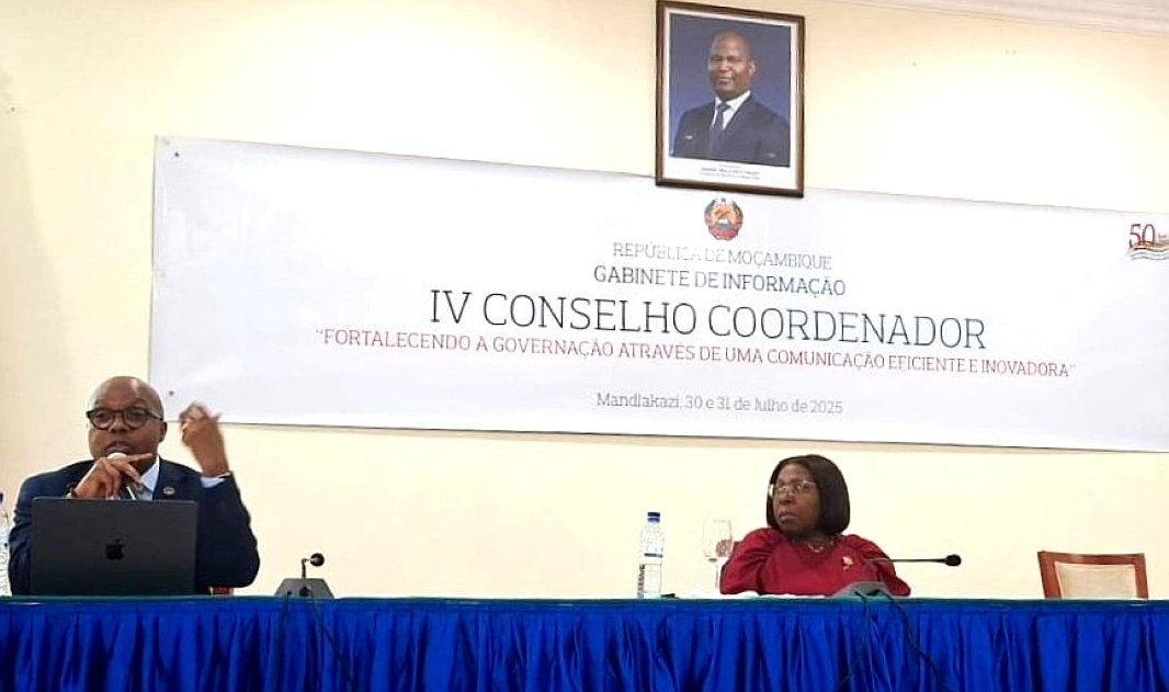 COMUNICAÇÃO SOCIAL: Regular para garantir equilíbrio entre