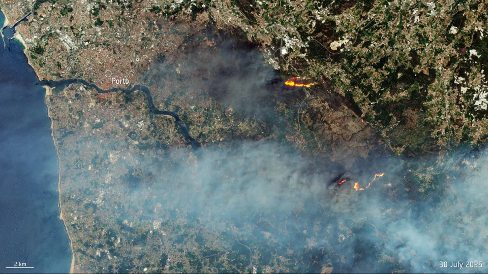 Agência espacial europeia divulga imagem dos fogos no norte...