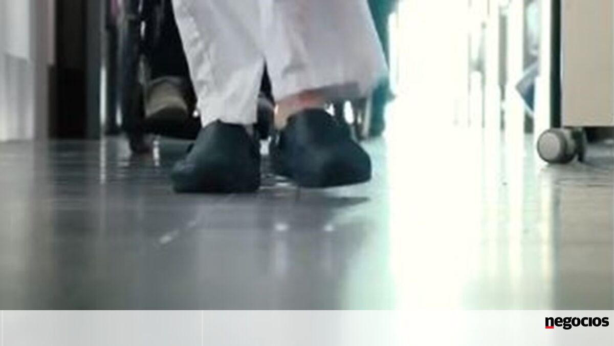 Após polémica, Governo clarifica que isenção de taxas