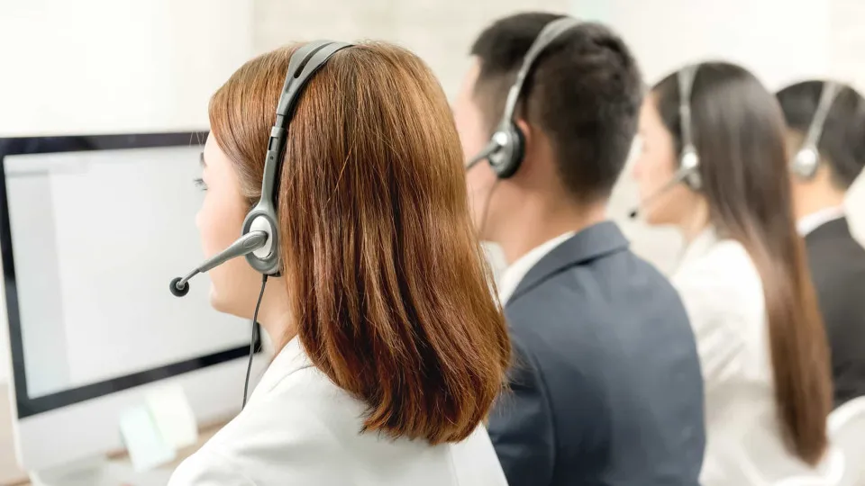 Associação diz que IA não está a substituir pessoas em...