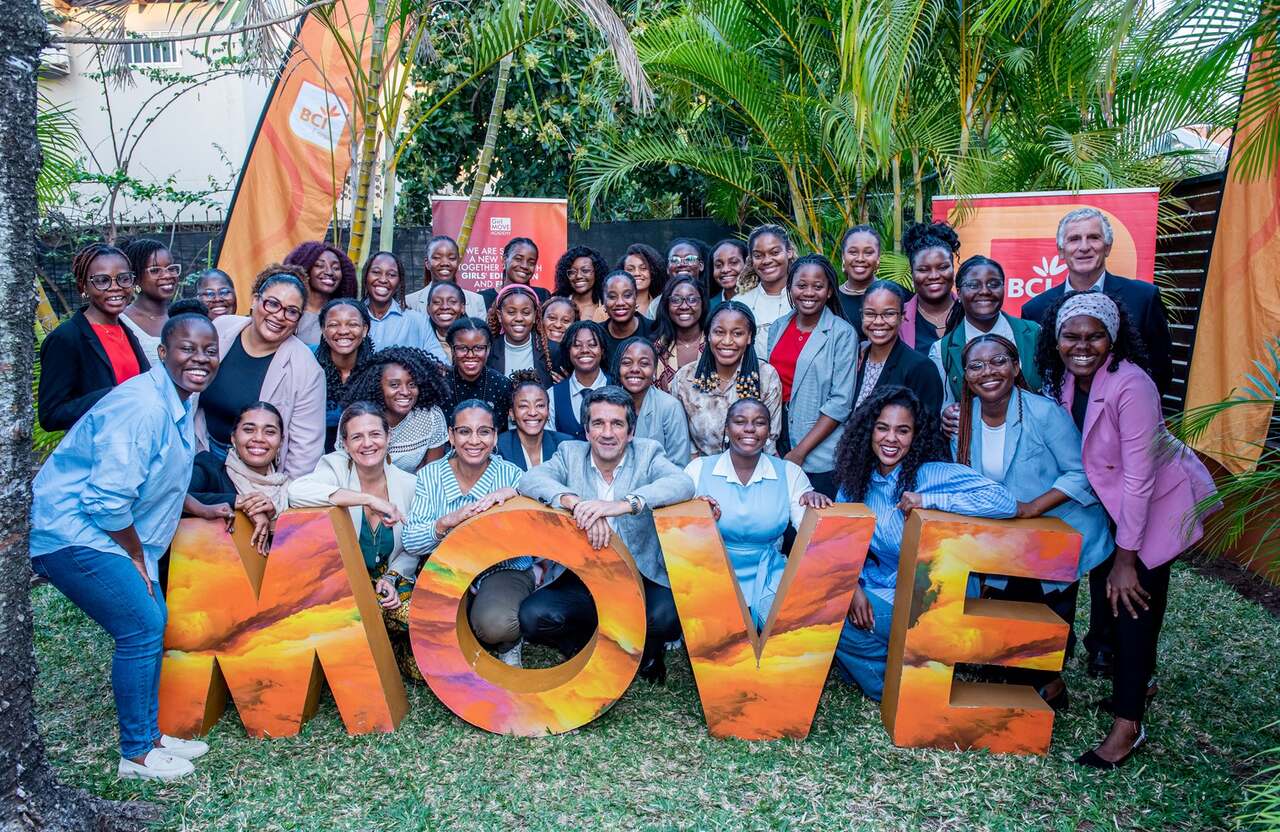 BCI Reforça Parceria Com a Girl MOVE Academy • Diário