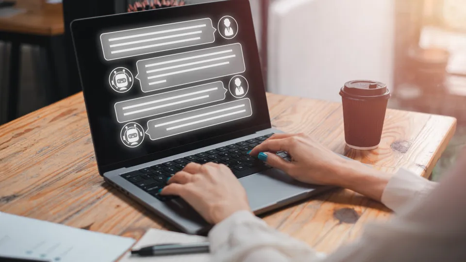 'Chatbots' geram desinformação sobre saúde em 88% das suas...