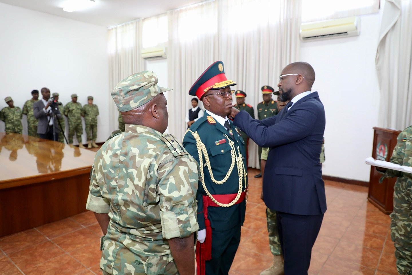 Chume desafia serviço cívico a modernizar unidades