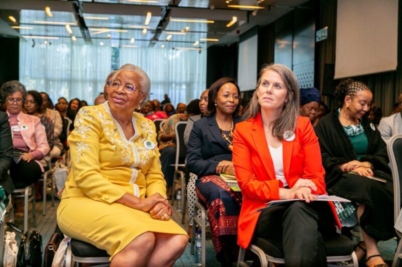 Conferência Sobre Mulheres na Economia Vai Debater Redes