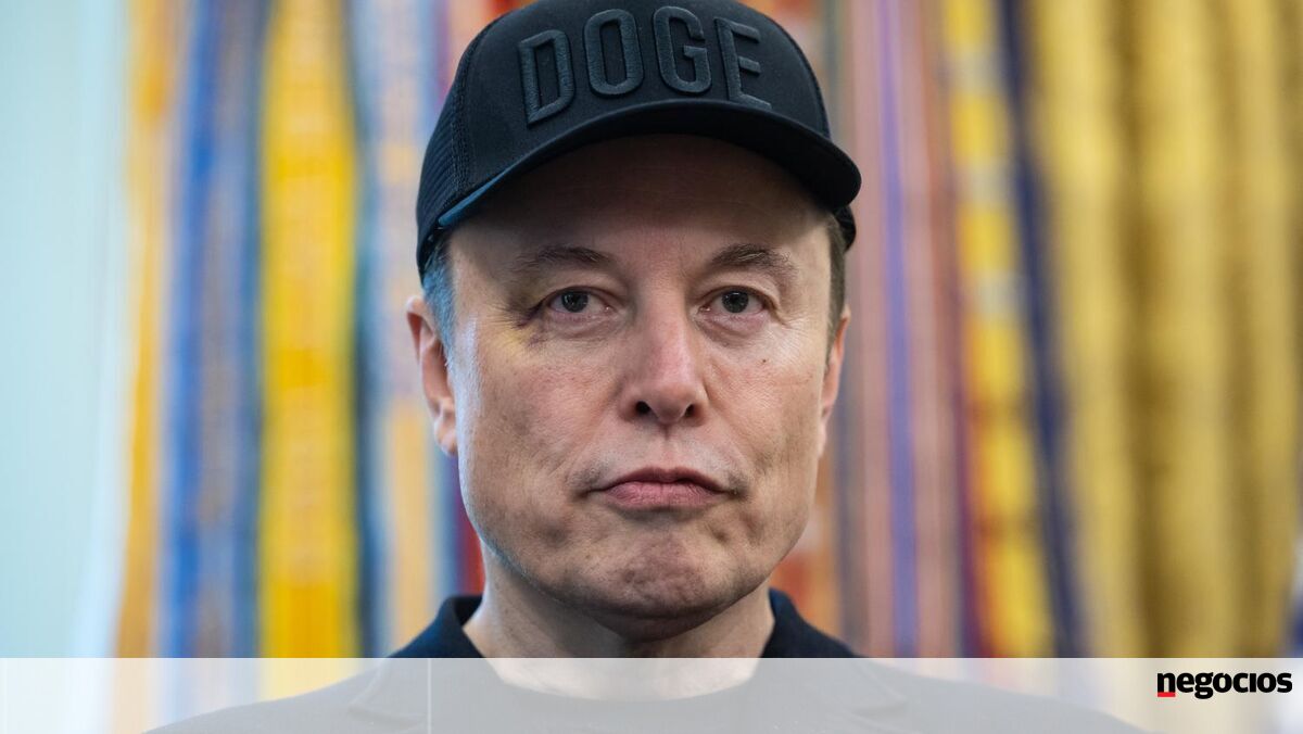 Depois de várias ameaças, Musk avança com ação judicial