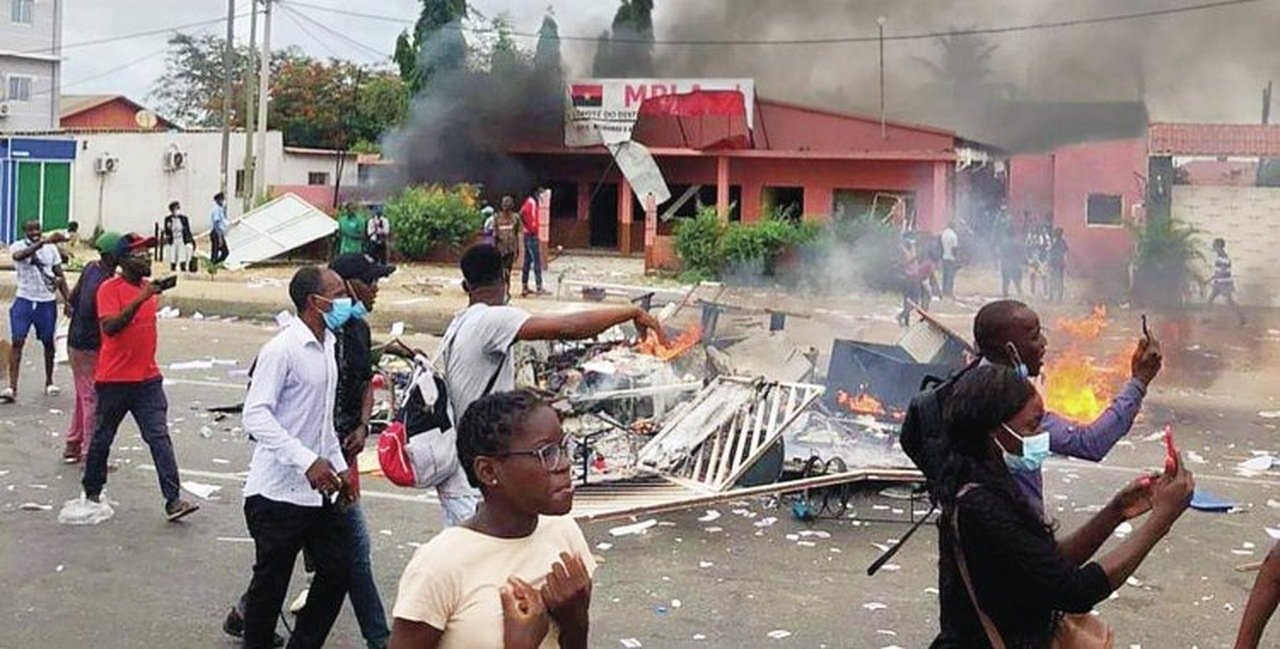 Governo Disponibiliza Linha de Crédito de 46 Milhões de Euros Para Apoiar Empresas Vandalizadas • Diário Económico